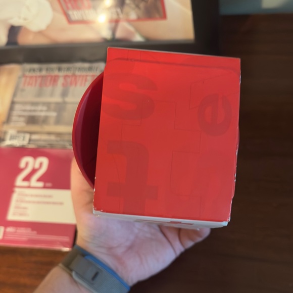 Taylor swift RED Album Cover Tervis - Picture 5 of 6